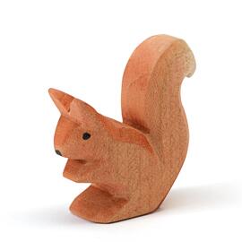 Spielfiguren aus Holz
