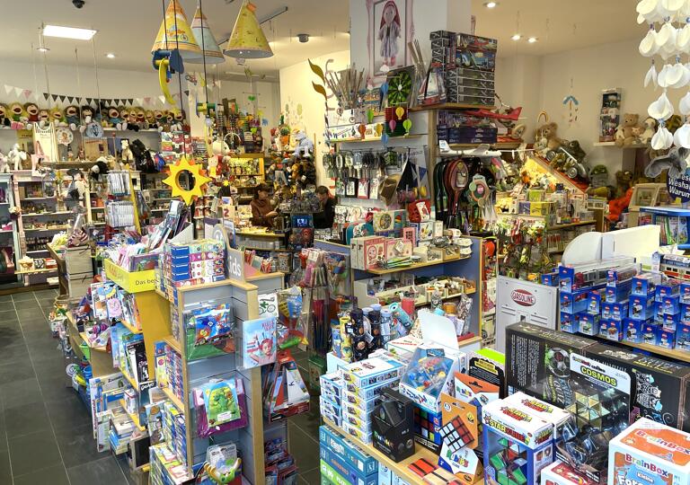 LIRUM LARUM - Schwerin Schwerin