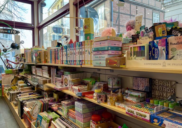 LIRUM LARUM - Schwerin Schwerin