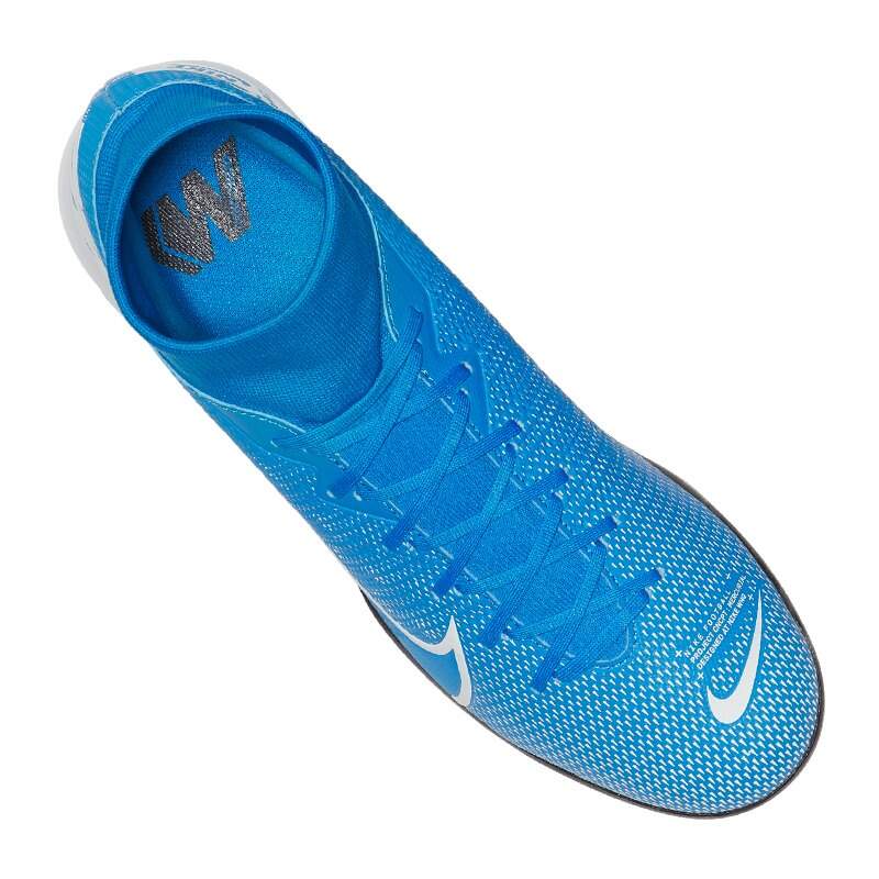 Buy Nike Yellow Mercurial Superfly 7 Academy Dynamic Fit.