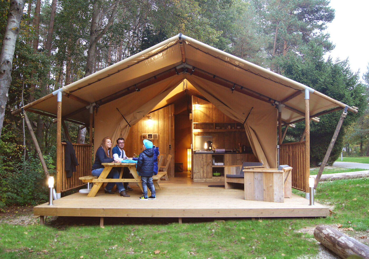 Waldcamping am Brombachsee Camping & Zelten in Altmühlfranken in