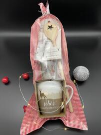Lippenpflege Handcreme Kaffee- und Teetassen Kerzen Gesichtsmaske Weihnachten